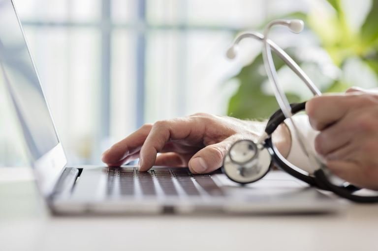 Finanțarea registrelor de cancer, create la Cluj și Timișoara, anulată de MS. Achimaș-Cadariu: "Nu poți vorbi serios despre Oncologie fără a avea în spate un astfel de suport"