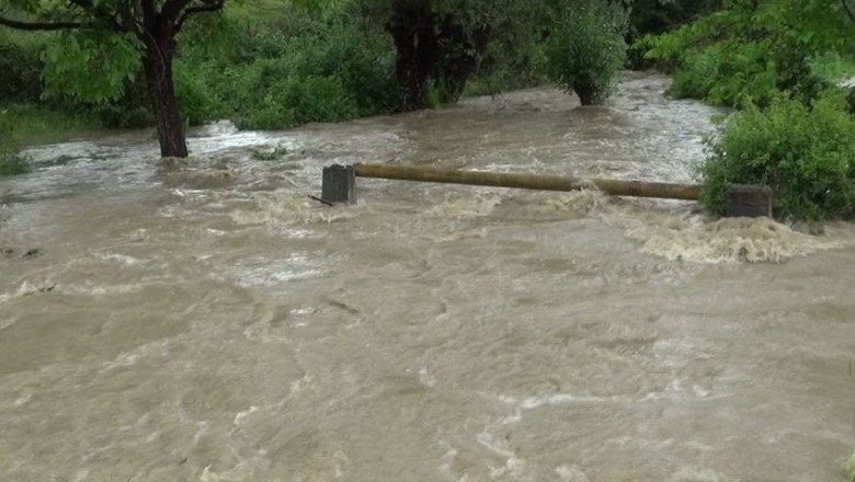Hidrologii avertizează. Cod galben de inundații pe Someșul Mic