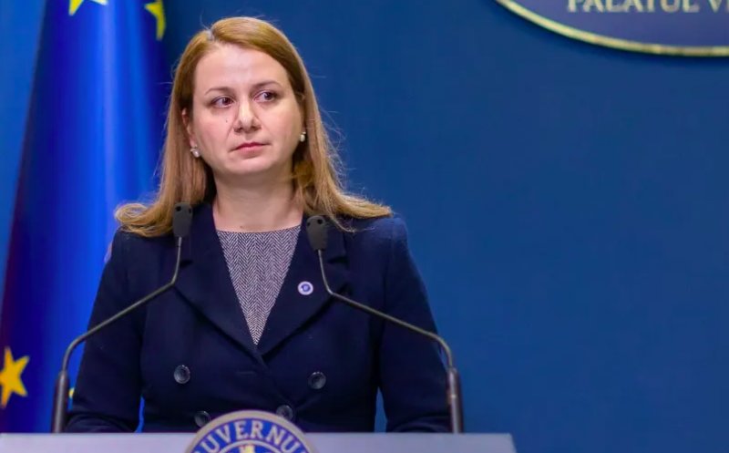 Ligia Deca: "Înscrierile la Bacalaureat şi Evaluarea naţională se prelungesc"