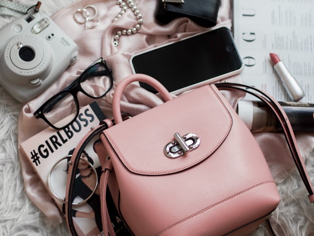 Arta accesoriilor: Cum să alegi accesoriile în funcție de eveniment