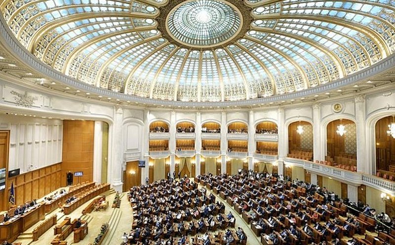 Rotativa Guvernamentală: Lista miniştrilor PNL şi PSD din Cabinetul Ciolacu