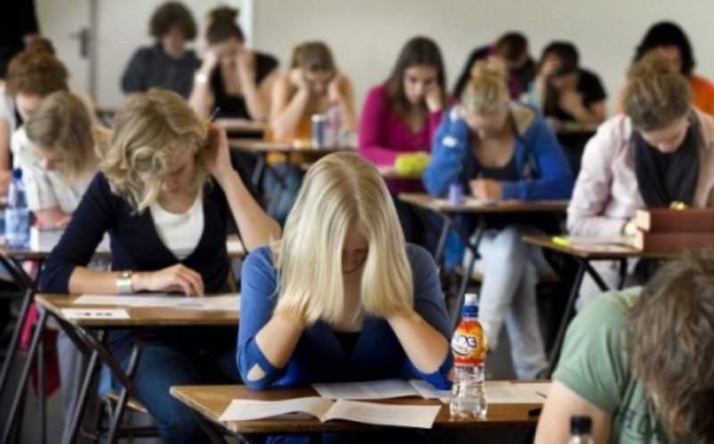 Peste 5.000 de elevi din Cluj, înscriși la Evalurea Națională / Tot ce trebuie să știi despre examen