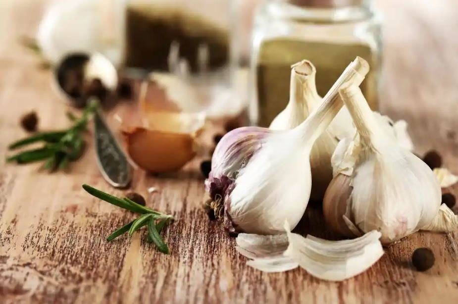 Planta magică de pe tarabe care previne bolile arteriale și reîntinerește ficatul