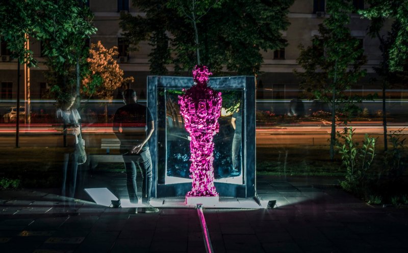 Opera Aperta. Instalații de artă în Piața Ștefan cel Mare