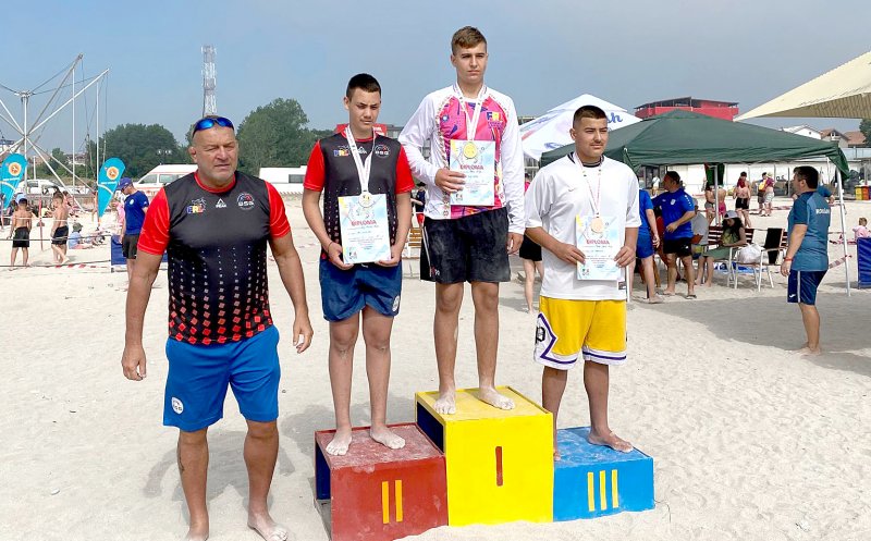 Medalii de aur pentru juniorii de la CSM Cluj-Napoca, la Campionatul Național de Lupte pe Plajă