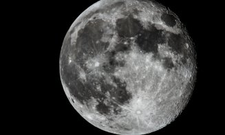 NASA vrea să înceapă mineritul pe lună în următorul deceniu