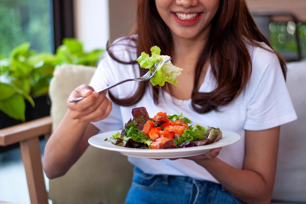 Dieta relax: 5 alimente care luptă cu stresul și anxietatea