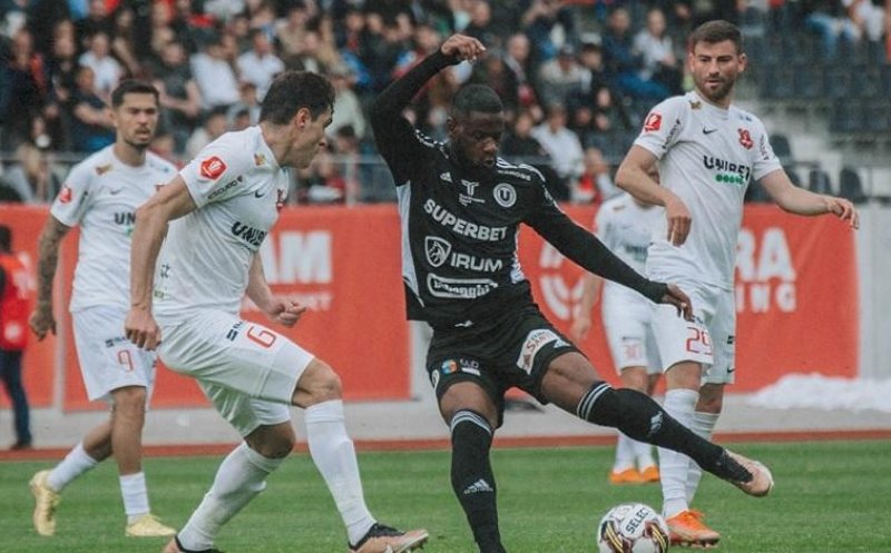 Oficial. Mamadou Thiam a plecat de la Universitatea Cluj