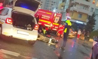 ACCIDENT în Cluj-Napoca: Scuterist pus la pământ de o şoferiţă care nu i-a acordat prioritate