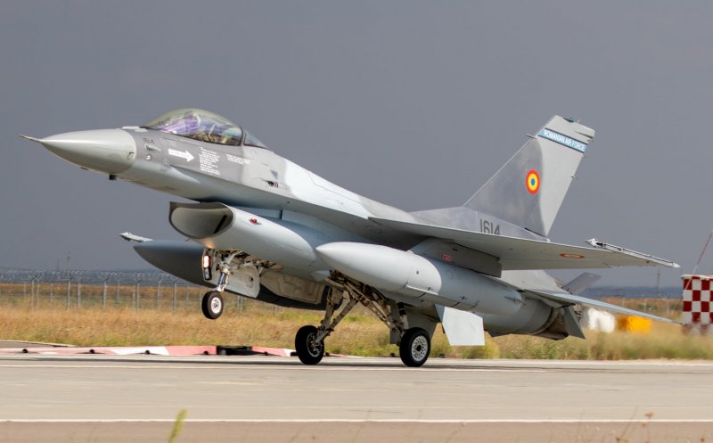 Decizie importantă a CSAT! Piloții ucraineni vor fi antrenați în România pe avioane F-16