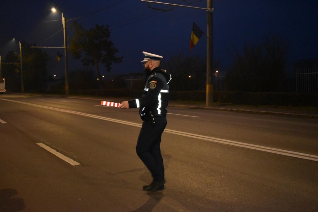 Femeie cu permisul suspendat, prinsă la volan drogată pe străzile din Cluj-Napoca
