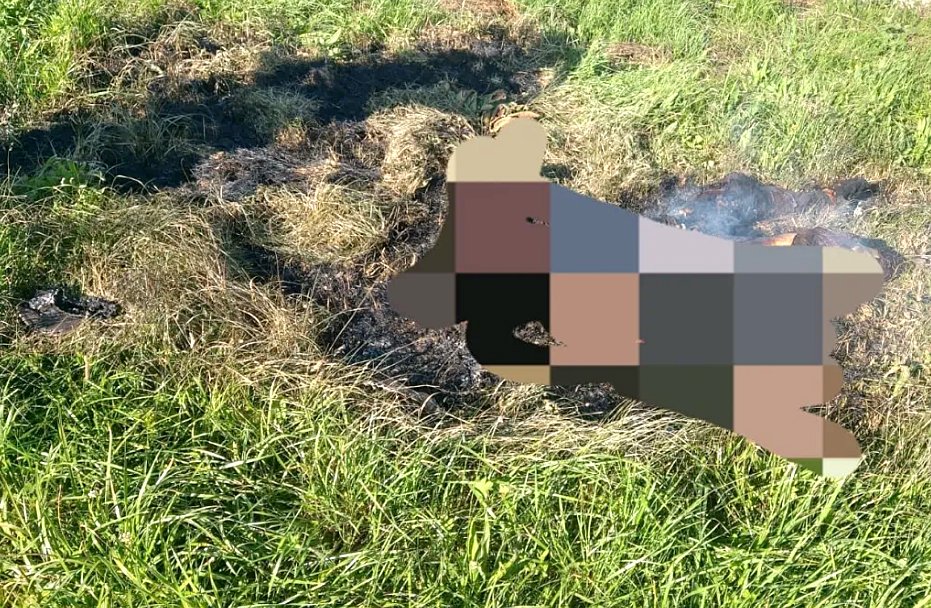Cadavrul din Tureni ÎNCĂ FUMEGA atunci când a fost descoperit de un bărbat aflat la un parastas, în cimitir