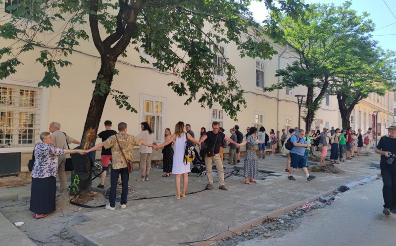 6 ORE de dezbatere! Boc: „Nu se atinge nimeni de arborii de pe Kogălniceanu” / Nu s-a ajuns la nicio concluzie cu cei de pe Universității