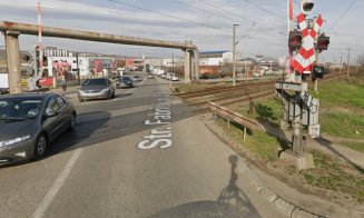 S-a ales cu permisul suspendat și cu o amendă usturătoare după ce a "fentat" bariera de pe strada Fabricii de Zahăr