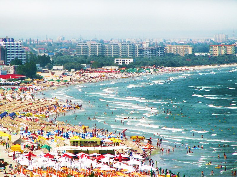 Pericolul din Marea Neagră: curenții RIP. Ce trebuie să faci dacă te trag în larg