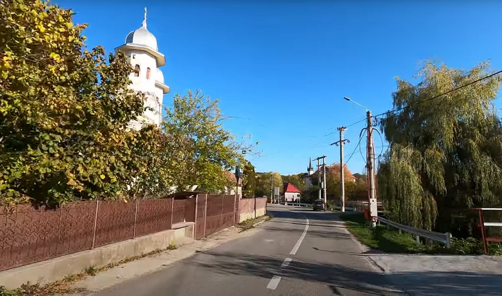 Crima din Mănăstireni: Ucisă cu toporul, dar și violată înainte? / Ucigașul, un violator recidivist, ar mai fi avut recent o altă tentativă, dar poliția i-a ținut partea