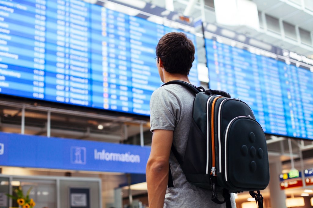 GREVĂ anunțată pe aeroporturi într-o țară frecventată de turiști. Vor fi afectate 1.000 de zboruri