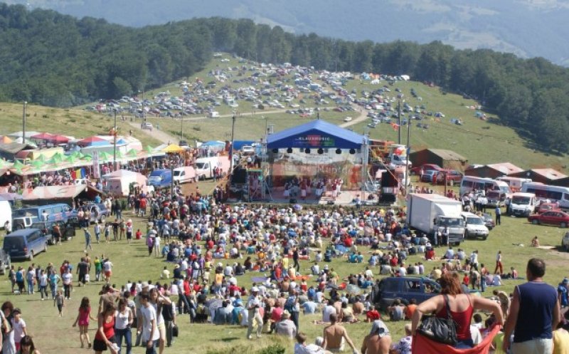 Târgul de Fete de pe Muntele Găina va avea loc în weekend! VEZI programul