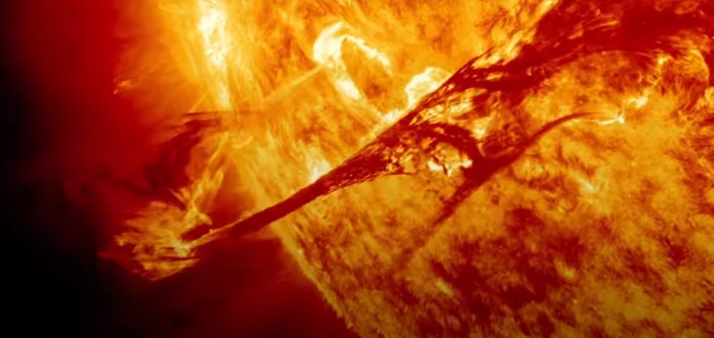 Activitate solară intensă astăzi! Furtunile solare ar putea afecta comunicațiile