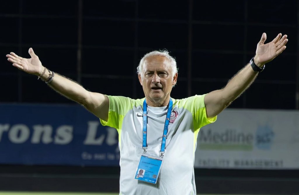 Mandorlini pregătește meciul de la Arad cu gândul la Conference League: "Trebuie să fim la nivel înalt"