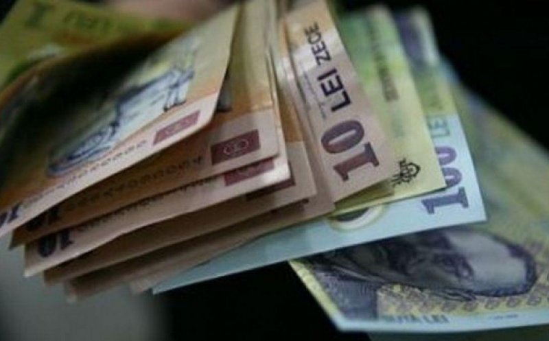 Salariul minim crește de la 1 septembrie la 3300 de lei pentru toți angajații (surse)