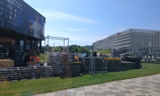 Au venit băieții cu mușchi de la UNTOLD! Forfotă cu logistica festivalului la stadionul Cluj Arena