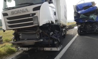 Șofer clujean, implicat într-un accident GRAV pe Autostrada A1. Un tânăr de 23 de ani a murit