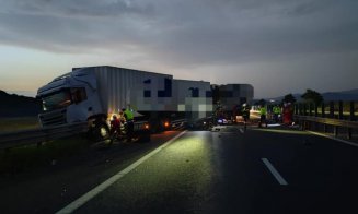 Șofer clujean, implicat într-un accident GRAV pe Autostrada A1. Un tânăr de 23 de ani a murit