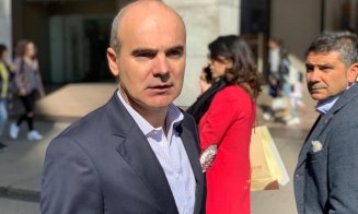 Rareș Bogdan, despre măsurile fiscale: „Trebuie să vedem ce restructurări facem. Sunt persoane care plimbă nişte mape şi ar trebui văzut exact ce fac”