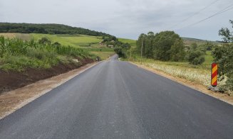 Reparații pe un important drum județean din Cluj! S-a turnat asfaltul și se lucrează la poduri