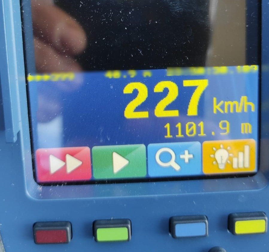 Vitezoman prins cu 227km/h, pe A3 Turda - Borș. Adio permis, dar să vezi ce amendă a luat!