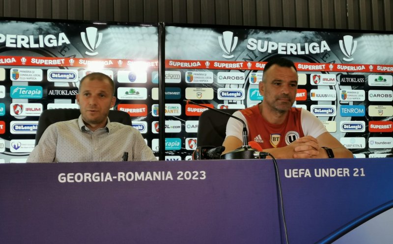 Oficialii de la "U" Cluj transmit semnale mixte. Îl susțin pe Toni Petrea, dar recunosc discuțiile cu alți antrenori