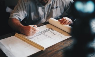 Arhitect FALS din Cluj-Napoca, prins după 11 ani. A semnat zeci de autorizații de construcție
