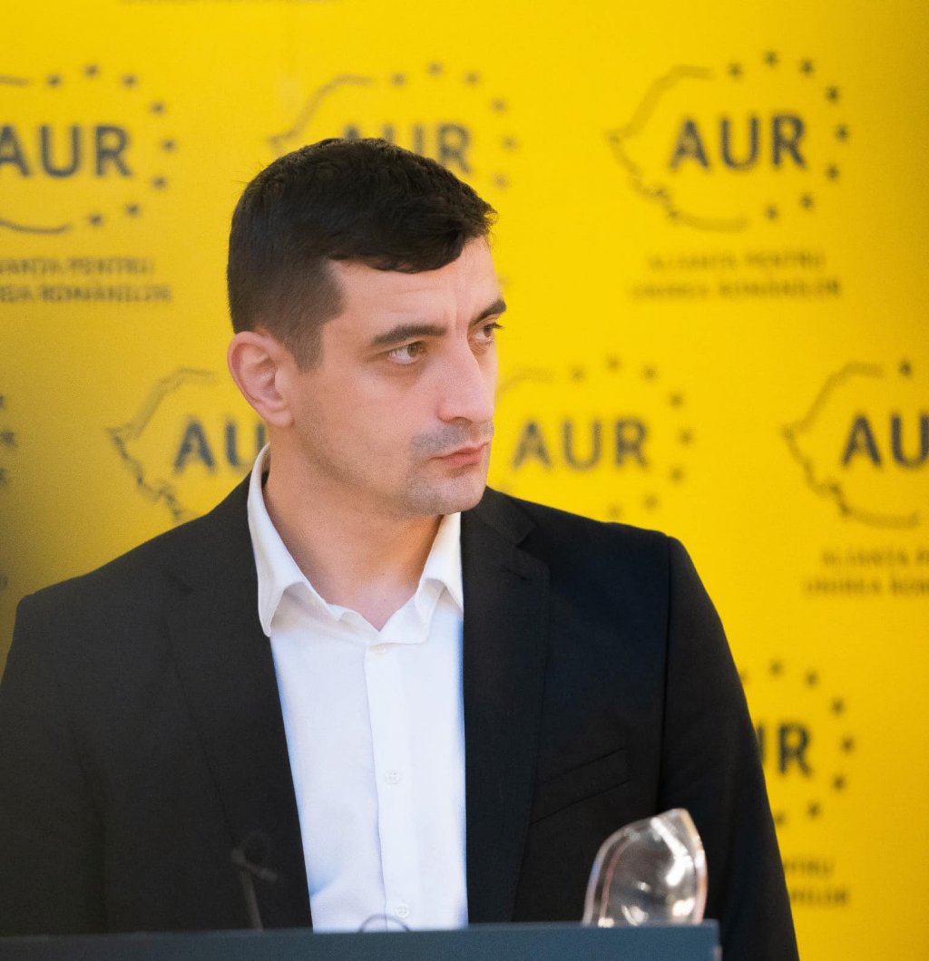 Aplicaţia AUR, suspendată din cauza unei breşe de securitate. Se puteau afla numerele de telefon, adresele și CNP-ul membrilor
