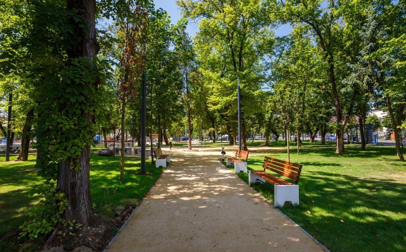Parcul 14 iulie, gata la început de septembrie / 11 parcuri din Cluj vor fi finlizate anul acesta, alte 14 intră în lucru. VEZI LISTA