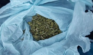 Bărbat prins de DIICOT în timp ce vindea droguri în Cluj-Napoca