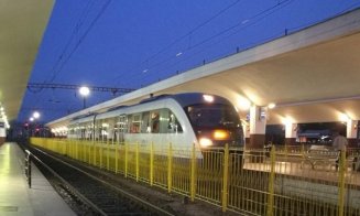 Experiență de coșmar pe trenul Oradea - Cluj: „Saună sau concurs de tricouri ude” / Câte ore a avut întârziere