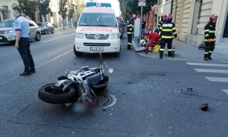 ACCIDENT pe Moţilor, în Cluj-Napoca. Victimă cu multiple traumatisme