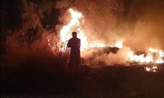 Atenționare de călătorie pentru românii care merg în Italia și Slovenia. Pericol de incendii / Cod roșu de ploi torențiale și inundații