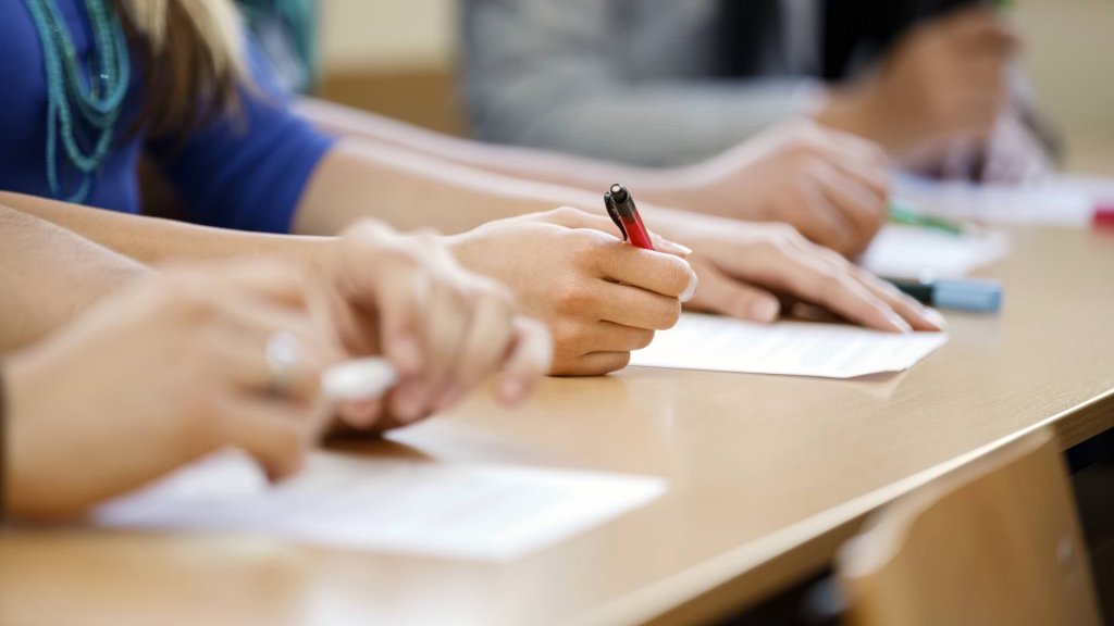 Când vor avea loc Evaluarea Națională și BAC-ul în 2024. Calendarul probelor, anunțat în dezbatere de Ministerul Educației