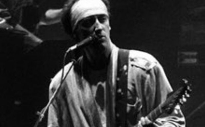 Doliu în rock-ul mondial! A murit un chitarist al legendarei trupe Dire Straits