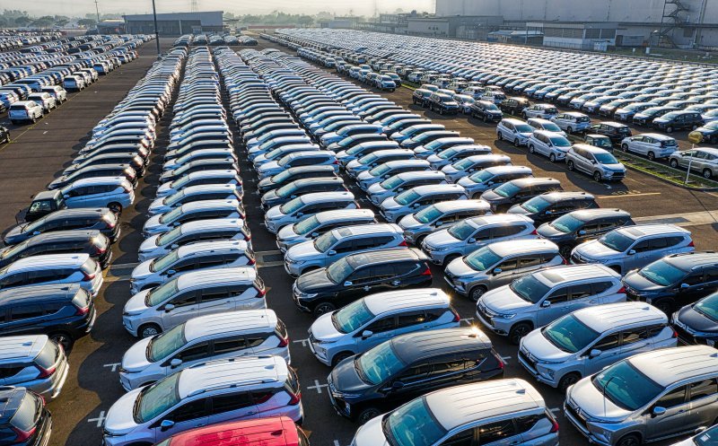 Constructorii auto critică noile masuri fiscale propuse de Guvern: „Producătorii ar renunța la investiții” / „Se vor pierde locuri de muncă”