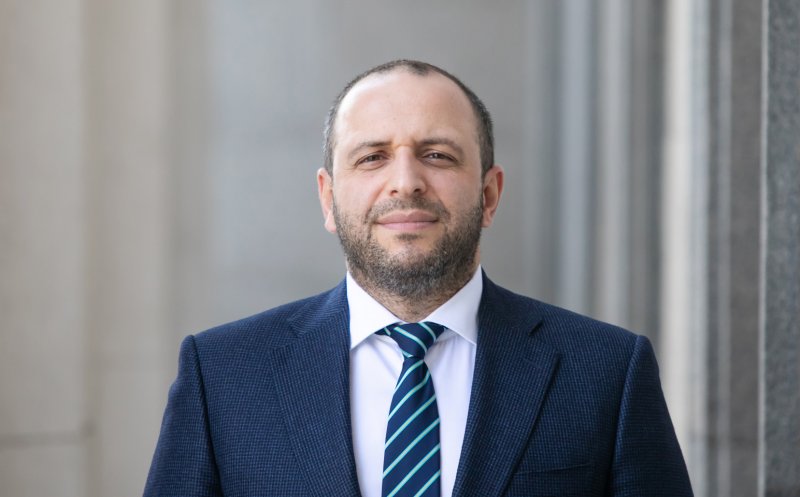 Schimbare importantă în armata Ucrainei. Zelenski numește un nou ministru al Apărării