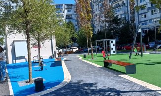 Ultimele finisaje la cel mai nou loc de joacă din Mănăştur