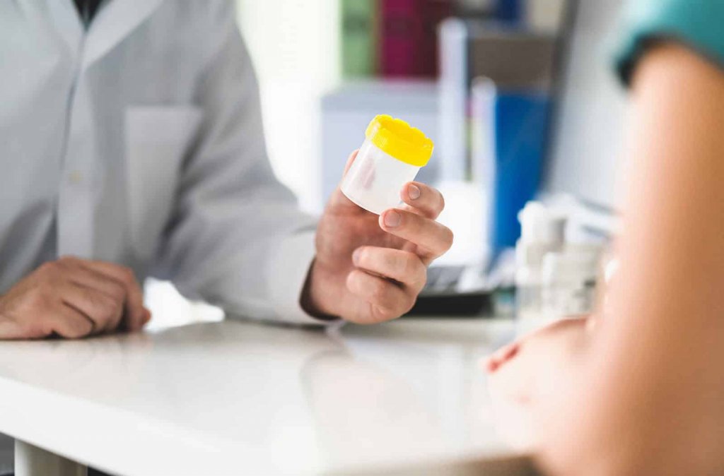 Cine stabilește dacă un elev va fi testat antidrog la școală