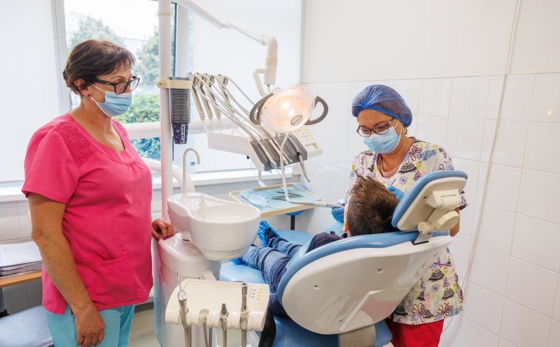 Servicii medicale și stomatologice în școlile clujene