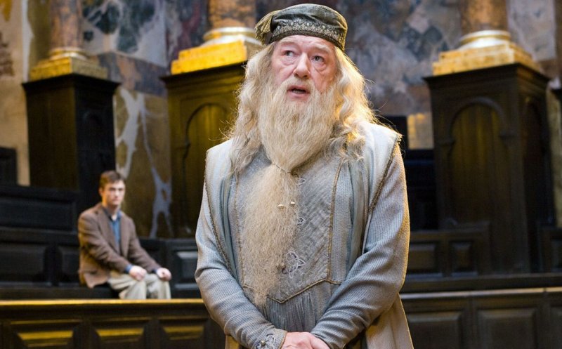 Doliu în cinema! A murit actorul Michael Gambon, celebru pentru rolul lui Albus Dumbledore în "Harry Potter"