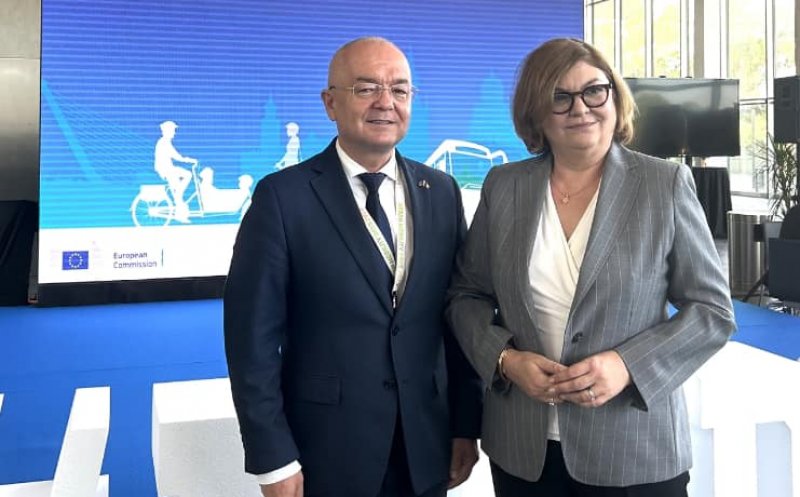 Boc, speaker la Sevilla.  Întâlnire cu  Adina Vălean, comisar european pentru transporturi