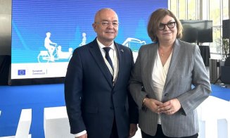 Boc, speaker la Sevilla.  Întâlnire cu  Adina Vălean, comisar european pentru transporturi