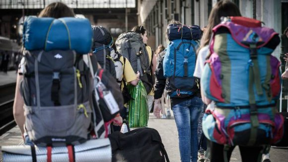 Modificare: Excursiile pe banii părinților NU mai sunt interzise în săptămâna „Școala altfel”
